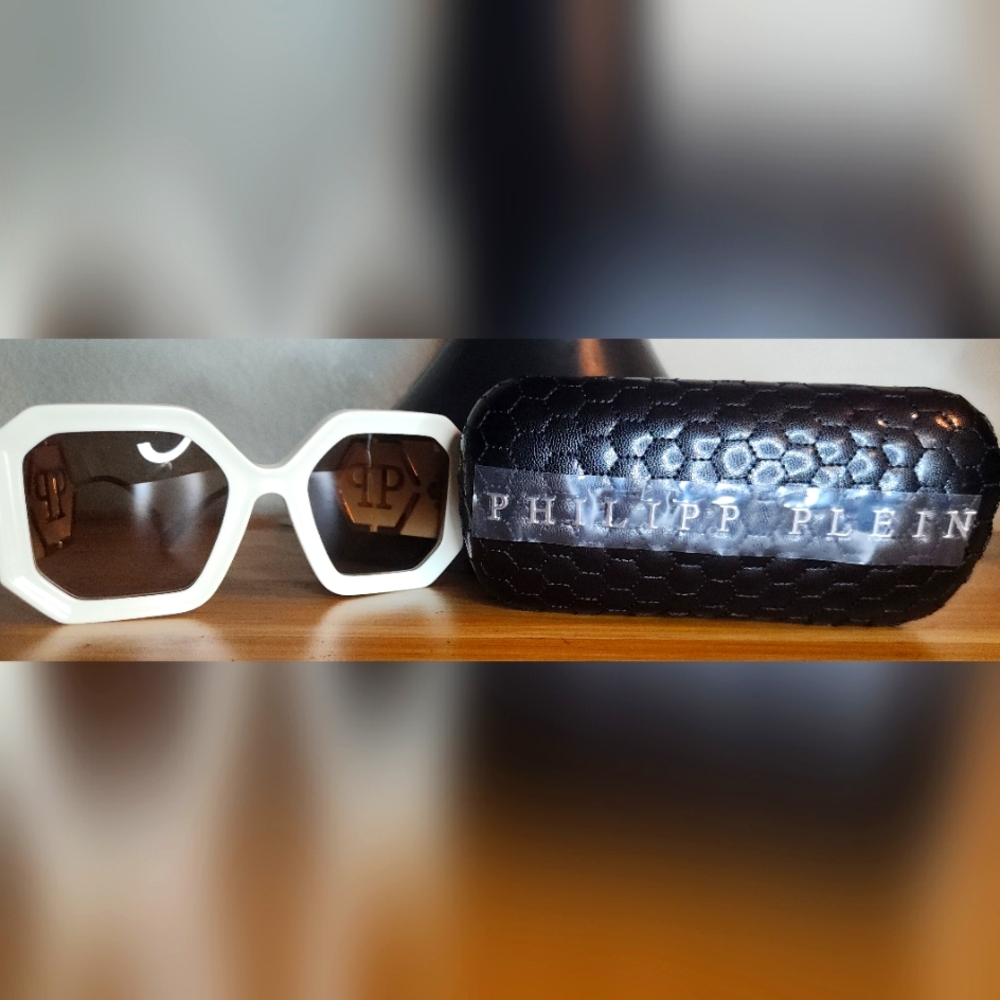 Philipp Plein White Sunglasses with Black Embossed Case